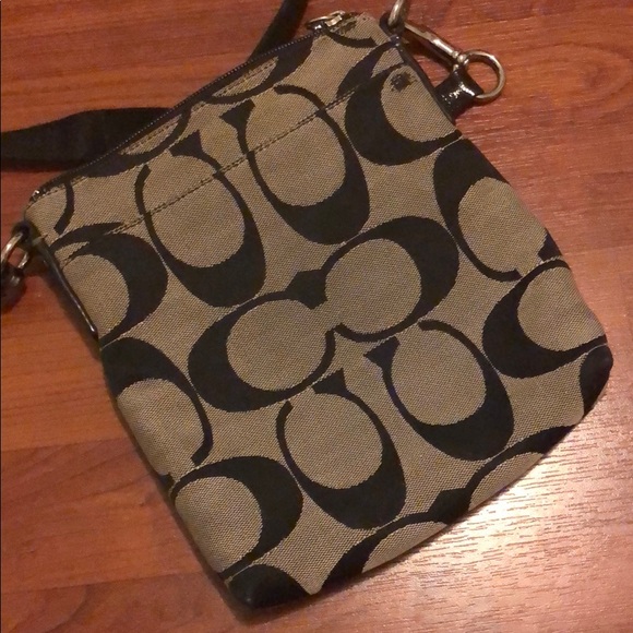 Coach Crossbody Purse - Picture 3 of 5